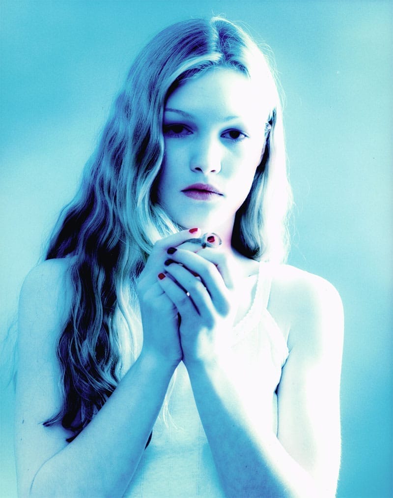 Photograph of Julia Stiles for the promotion and marketing of the 1998 thriller "Wicked", photograph taken by Eshel Ezer. 